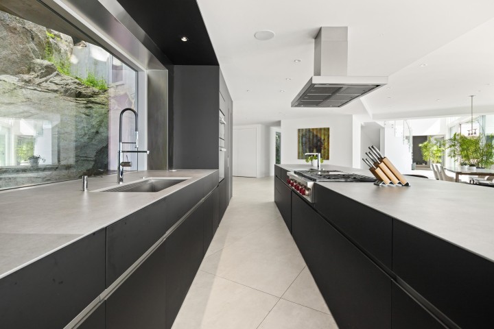 Photo 13 at 5225 Gulf Place, Caulfeild, West Vancouver