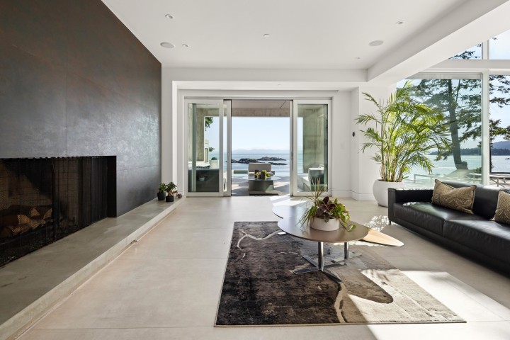 Photo 5 at 5225 Gulf Place, Caulfeild, West Vancouver