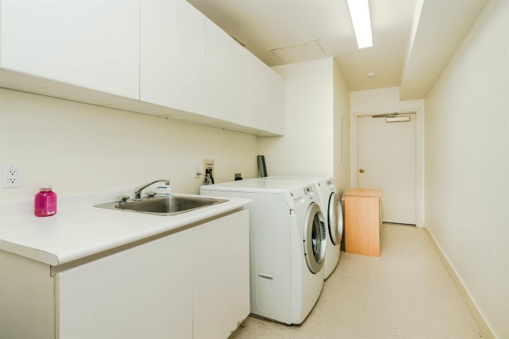 Photo 33 at 10A - 1500 Alberni Street, West End VW, Vancouver West