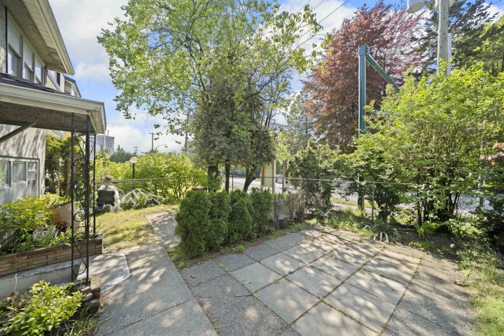 Photo 13 at 8594 Fremlin Street, Marpole, Vancouver West