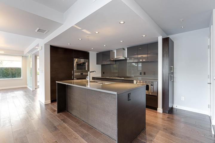 Photo 9 at 1503 Atlas Lane, South Granville, Vancouver West