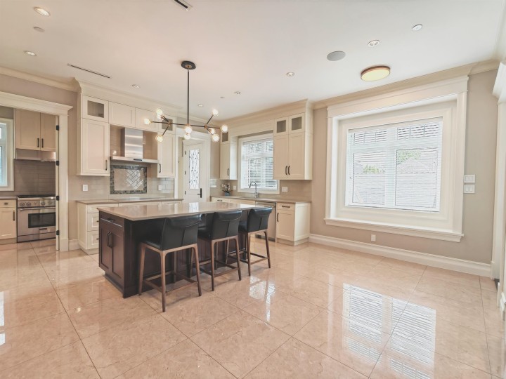 Photo 5 at 3520 W 37th Avenue, Dunbar, Vancouver West