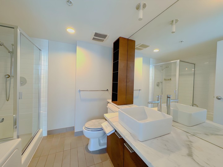 Photo 12 at 1506 - 980 Cooperage Way, Yaletown, Vancouver West