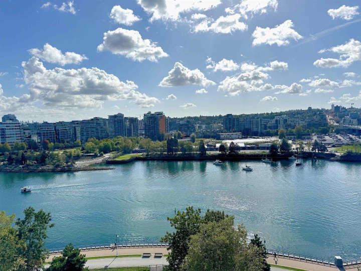 Photo 1 at 1506 - 980 Cooperage Way, Yaletown, Vancouver West