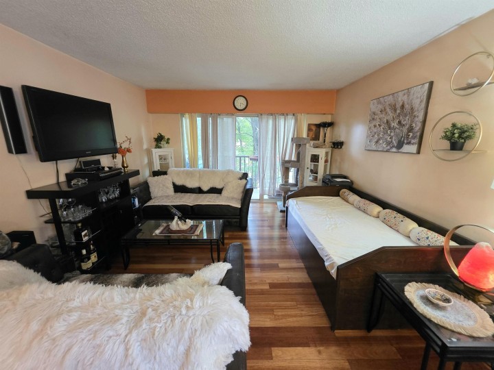 Photo 5 at 309 - 225 W 3rd Street, Lower Lonsdale, North Vancouver