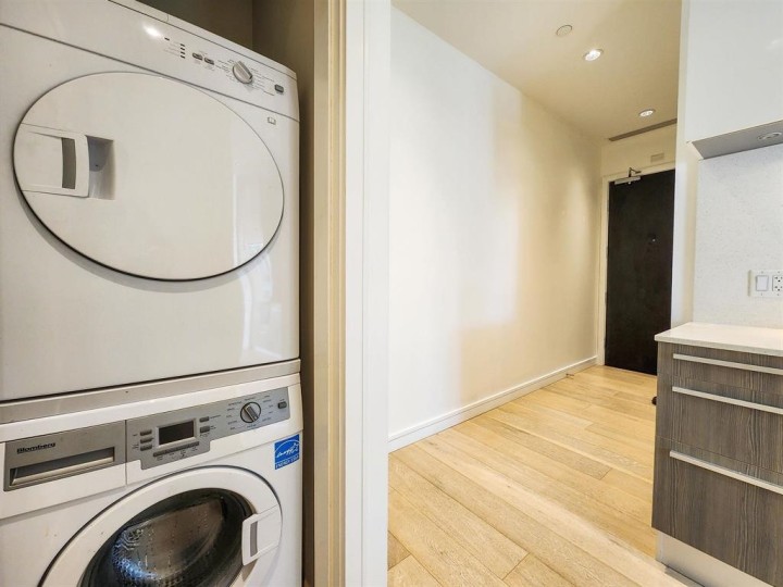 Photo 11 at 1006 - 1221 Bidwell Street, West End VW, Vancouver West