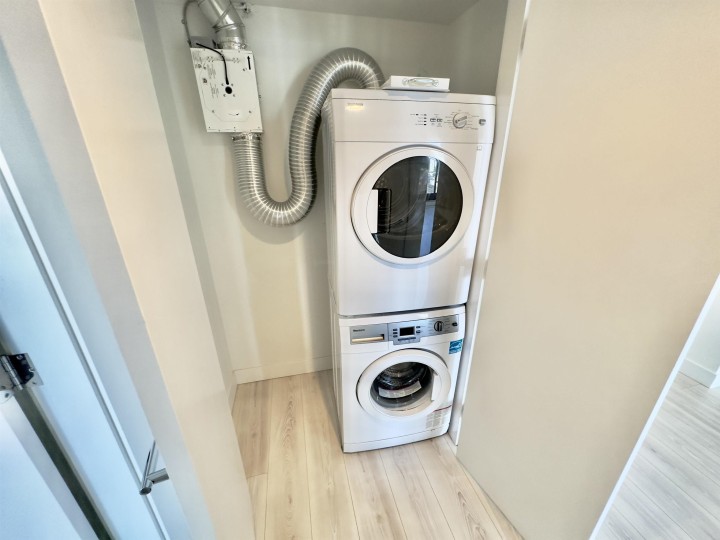 Photo 14 at 1608 - 1133 Hornby Street, Downtown VW, Vancouver West