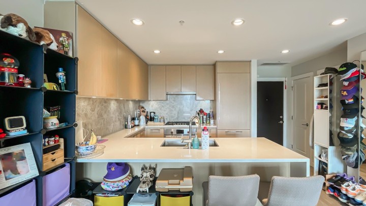 Photo 8 at 505 - 5687 Gray Avenue, University VW, Vancouver West