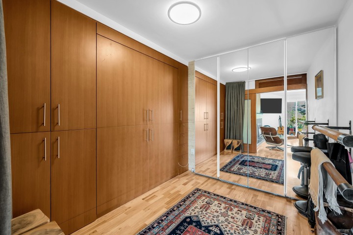 Photo 12 at 1106 Ironwork Passage, False Creek, Vancouver West