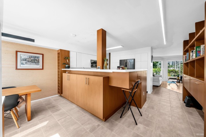 Photo 20 at 1106 Ironwork Passage, False Creek, Vancouver West