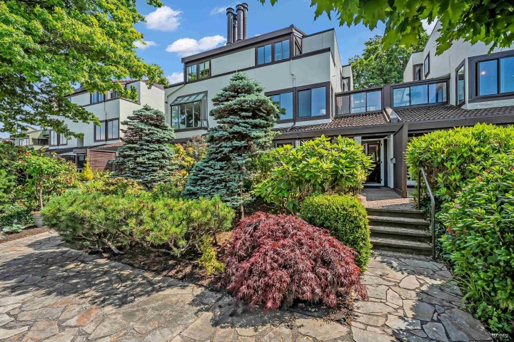 Photo 33 at 1106 Ironwork Passage, False Creek, Vancouver West