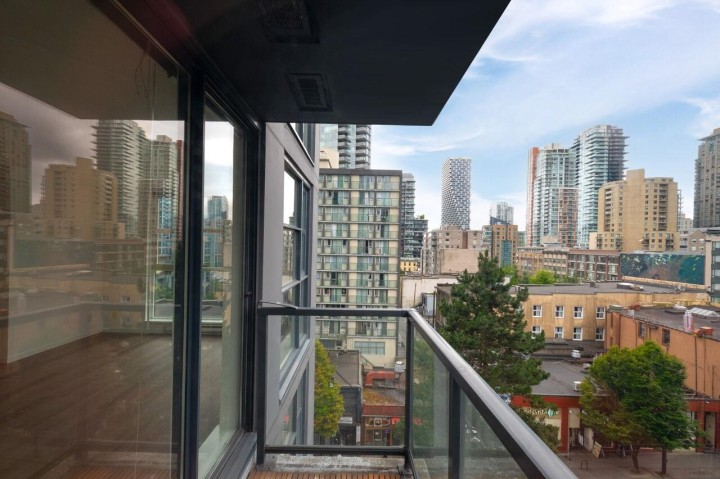 Photo 6 at 708 - 1199 Seymour Street, Downtown VW, Vancouver West