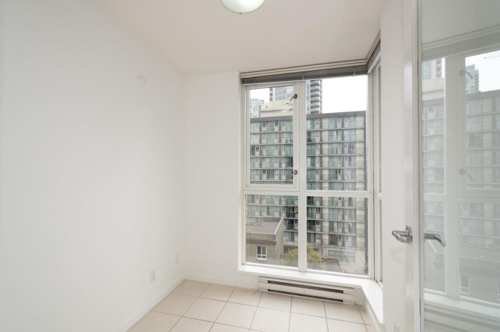 Photo 13 at 708 - 1199 Seymour Street, Downtown VW, Vancouver West