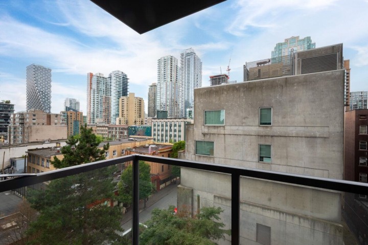 Photo 7 at 708 - 1199 Seymour Street, Downtown VW, Vancouver West