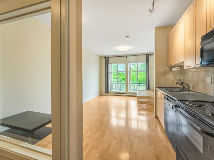 Photo 6 at PH3 - 1503 W 65th Avenue, S.W. Marine, Vancouver West