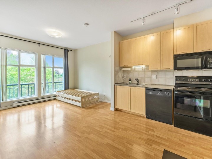 Photo 12 at PH3 - 1503 W 65th Avenue, S.W. Marine, Vancouver West