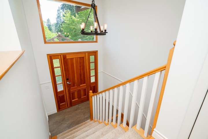 Photo 6 at 1358 E 14th Street, Westlynn, North Vancouver