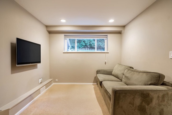 Photo 31 at 1358 E 14th Street, Westlynn, North Vancouver