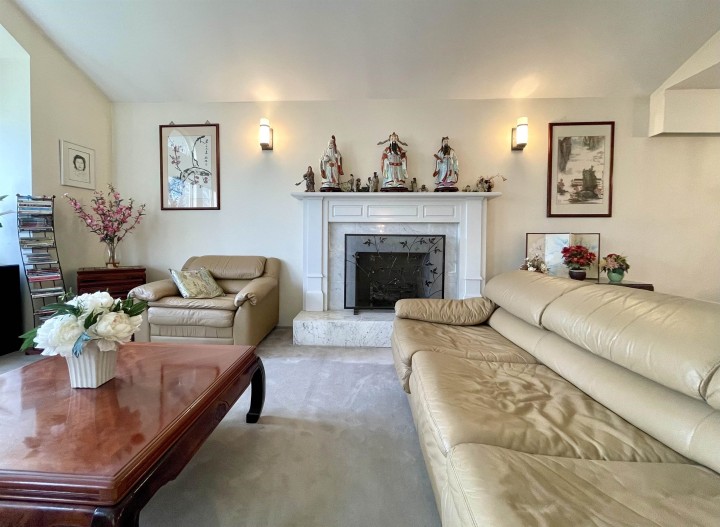 Photo 9 at 937 W 18th Avenue, Cambie, Vancouver West