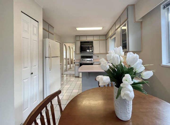 Photo 14 at 937 W 18th Avenue, Cambie, Vancouver West