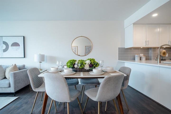 Photo 7 at 2405 - 888 Hamilton Street, Downtown VW, Vancouver West