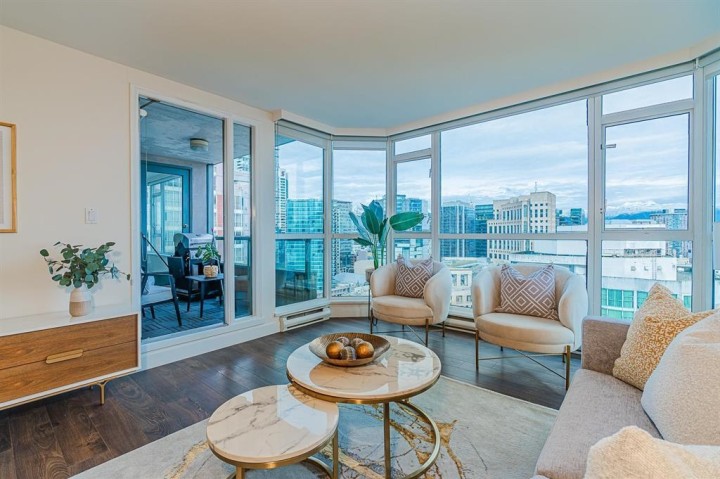 Photo 3 at 2405 - 888 Hamilton Street, Downtown VW, Vancouver West