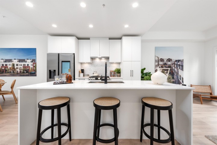 Photo 4 at 135 - 535 E 2nd Street, Lower Lonsdale, North Vancouver