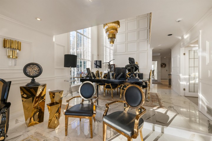 Photo 9 at 2198 Rosebery Avenue, Queens, West Vancouver