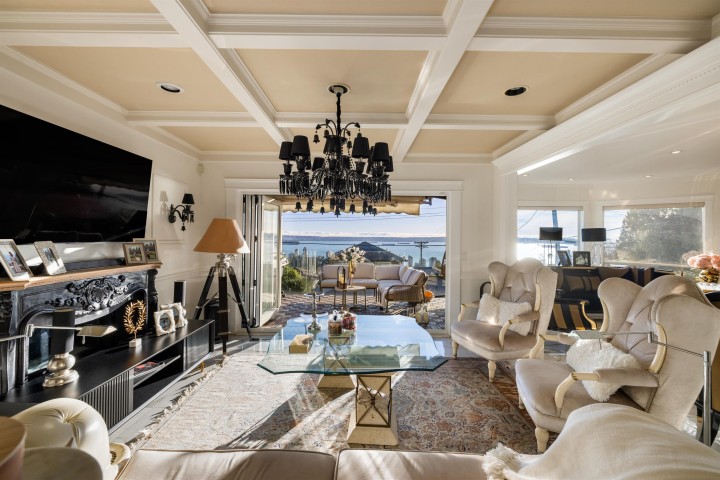 Photo 14 at 2198 Rosebery Avenue, Queens, West Vancouver