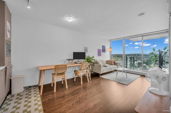 Photo 6 at 2205 - 8031 Nunavut Lane, Marpole, Vancouver West