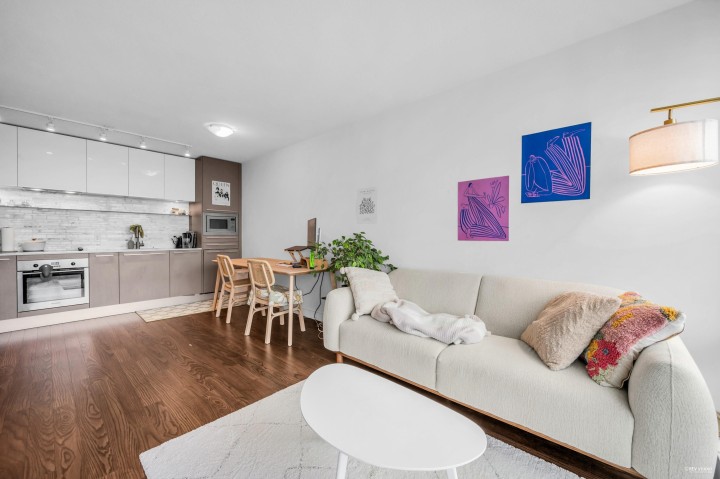 Photo 8 at 2205 - 8031 Nunavut Lane, Marpole, Vancouver West