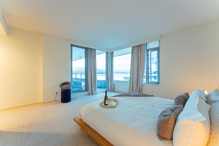 Photo 28 at 1402 - 1169 W Cordova Street, Coal Harbour, Vancouver West