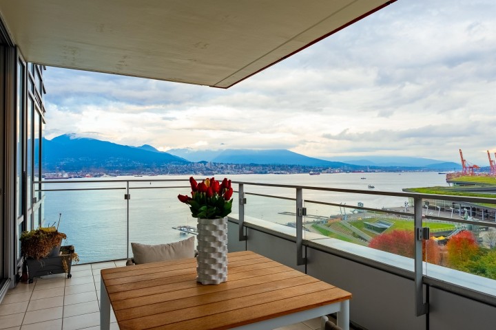 Photo 24 at 1402 - 1169 W Cordova Street, Coal Harbour, Vancouver West