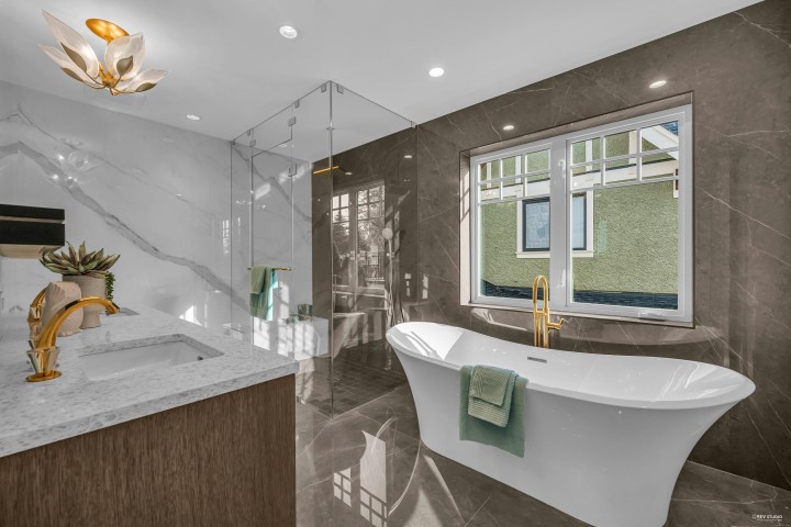 Photo 18 at 3070 W 44th Avenue, Kerrisdale, Vancouver West