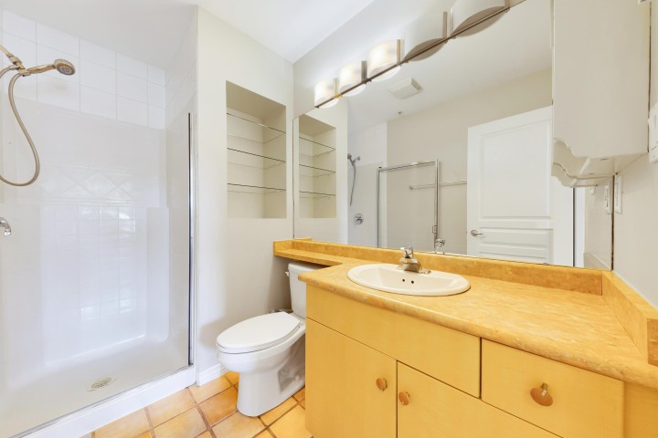 Photo 7 at 412 - 3333 W 4th Avenue, Kitsilano, Vancouver West