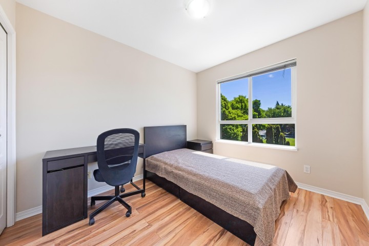 Photo 4 at 412 - 3333 W 4th Avenue, Kitsilano, Vancouver West