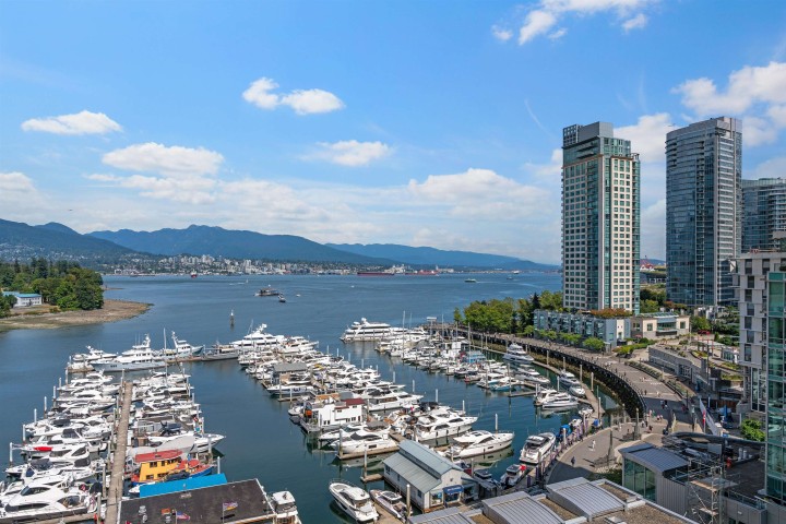 Photo 4 at 1102 - 590 Nicola Street, Coal Harbour, Vancouver West