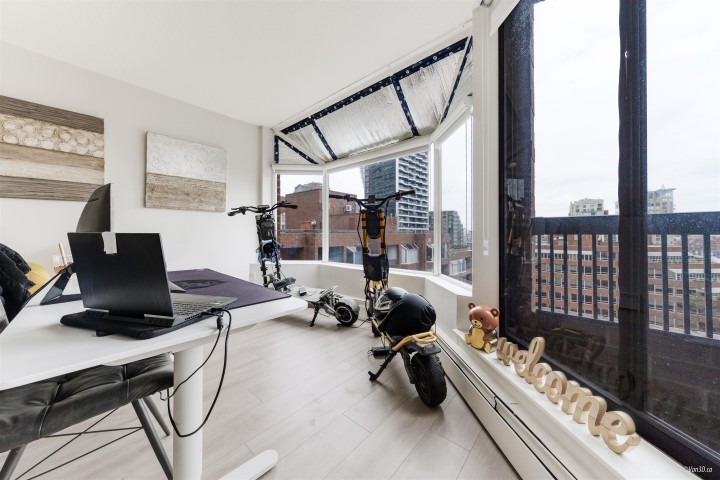 Photo 22 at 914 - 950 Drake Street, Downtown VW, Vancouver West