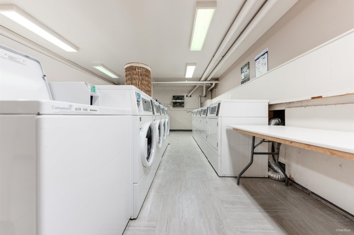 Photo 25 at 914 - 950 Drake Street, Downtown VW, Vancouver West