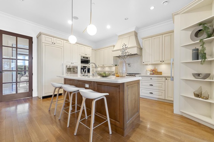 Photo 8 at 4085 W 36th Avenue, Dunbar, Vancouver West