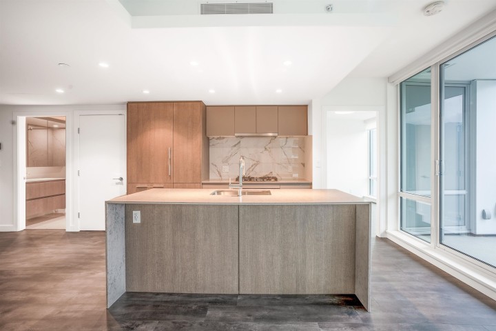 Photo 3 at 2201 - 1500 Fern Street, Lynnmour, North Vancouver