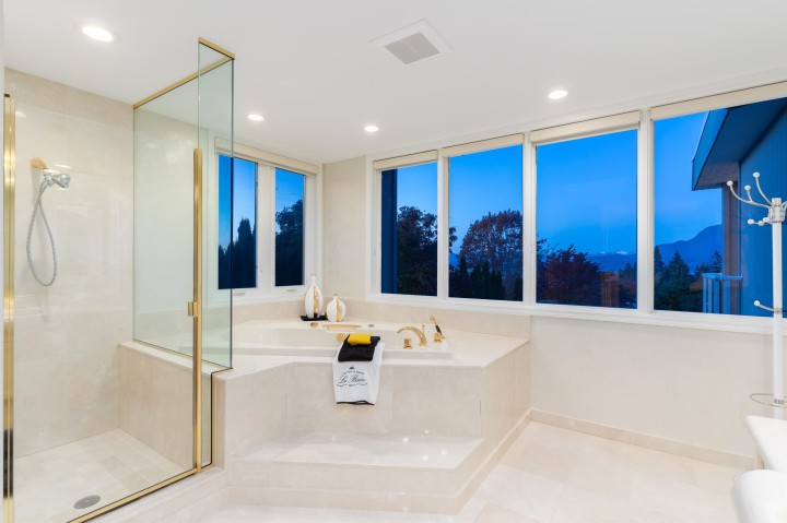 Photo 22 at 5550 Kingston Road, University VW, Vancouver West