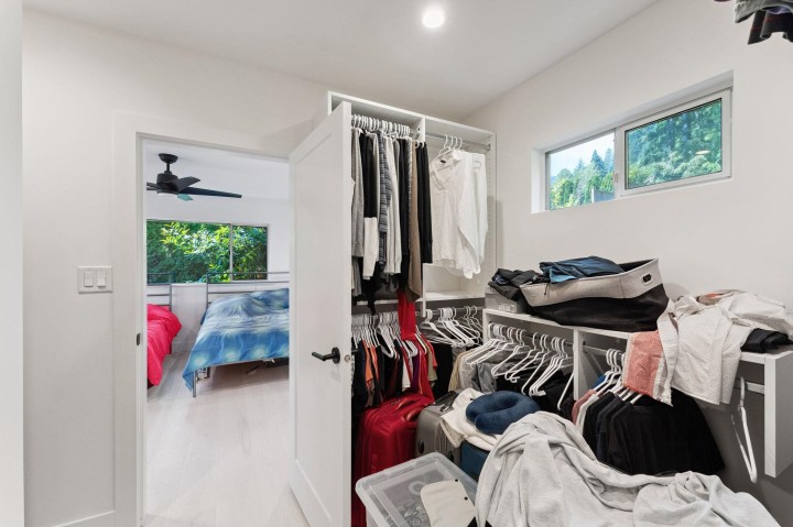 Photo 21 at 1725 Rosebery Avenue, Queens, West Vancouver