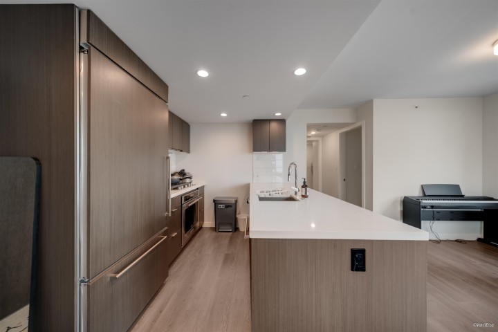 Photo 7 at 2401 - 8189 Cambie Street, Marpole, Vancouver West