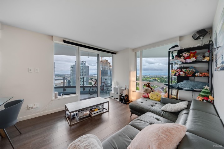 Photo 10 at 2401 - 8189 Cambie Street, Marpole, Vancouver West