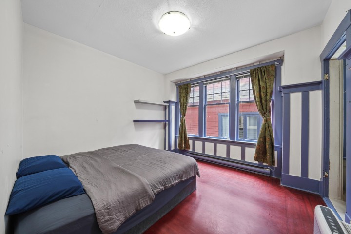 Photo 6 at 3535- - 3539 W 3rd Avenue, Kitsilano, Vancouver West