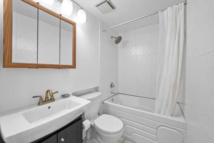 Photo 22 at 3535- - 3539 W 3rd Avenue, Kitsilano, Vancouver West