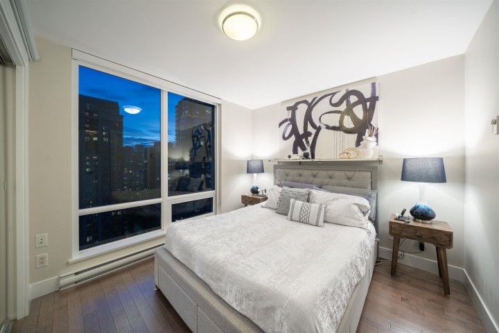 Photo 12 at 1905 - 535 Smithe Street, Downtown VW, Vancouver West