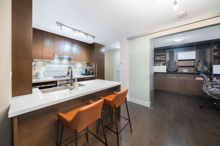 Photo 11 at 1905 - 535 Smithe Street, Downtown VW, Vancouver West