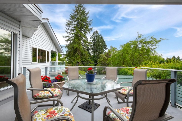 Photo 16 at 530 E Queens Road, Upper Lonsdale, North Vancouver